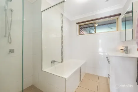 Property photo of 7 Burnett Drive Murrumba Downs QLD 4503