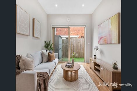 2/13 Stephenson St, Springvale, VIC 3171