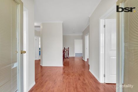 Property photo of 2 Hemar Crescent Hillside VIC 3037