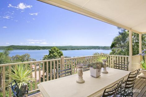 27 Marilyn Pde, Green Point, NSW 2251