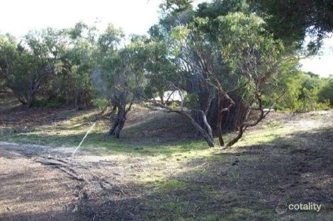 24 Wave Cap Ct, Golden Beach, VIC 3851