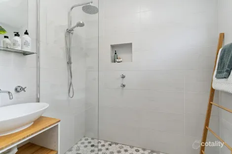 Property photo of 30 Kitchener Avenue Bayswater WA 6053