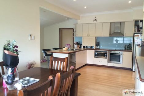 Property photo of 10 View Street Collie WA 6225