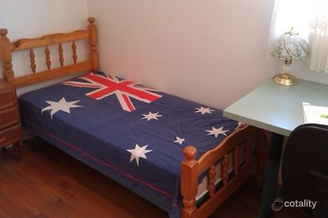 Property photo of 52 Lyttleton Crescent Cook ACT 2614