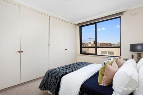 Property photo of 8/11 Selwyn Avenue Elwood VIC 3184