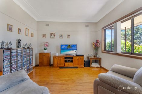Property photo of 8 Rossiter Street Smithfield NSW 2164