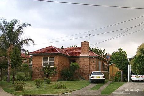 Property photo of 5 Chadwick Avenue Regents Park NSW 2143