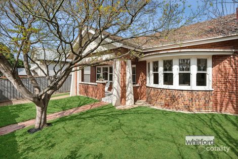 19a Laurel Bank Pde, Newtown, VIC 3220