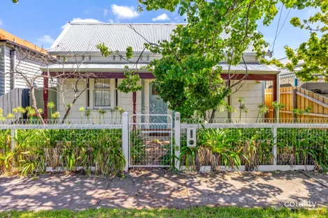 18 Fairlie St, Yarraville, VIC 3013