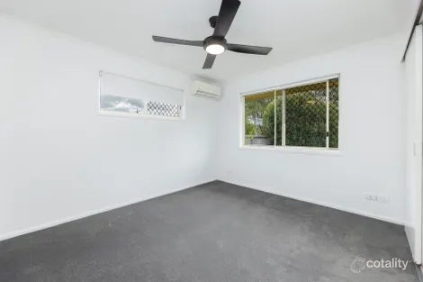 Property photo of 11 Coucal Close Bellmere QLD 4510