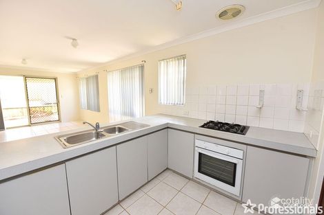 Property photo of 32 Sennet Lane Warnbro WA 6169