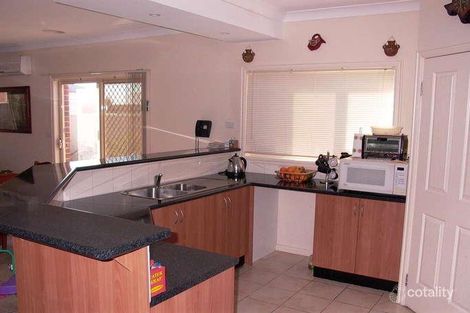 Property photo of 57 Willandra Loop Caroline Springs VIC 3023