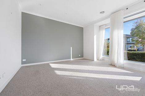 Property photo of 11 Best Drive Deanside VIC 3336