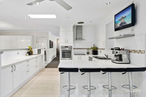 Property photo of 8 Stratford Drive Belrose NSW 2085