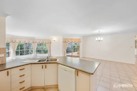 Property photo of 13 Karamea Close Clinton QLD 4680