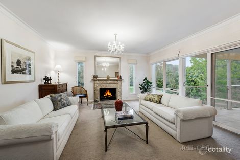 Property photo of 5 Fletcher Parade Burwood VIC 3125