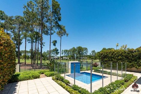 Property photo of 2244 The Parkway Hope Island QLD 4212