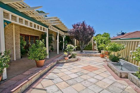 Property photo of 17 Donavon Rise Murdoch WA 6150