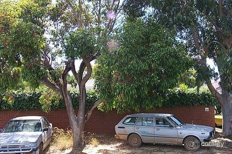 6 Petunia St, Kalamunda, WA 6076