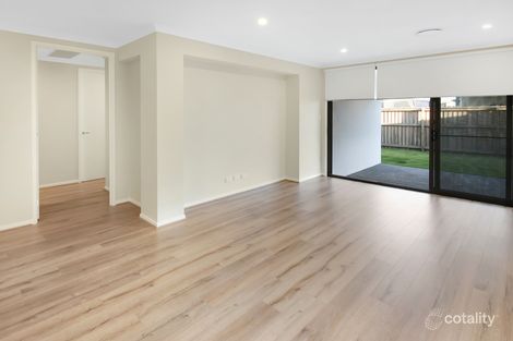 Property photo of 32 Sally Crescent Nirimba QLD 4551