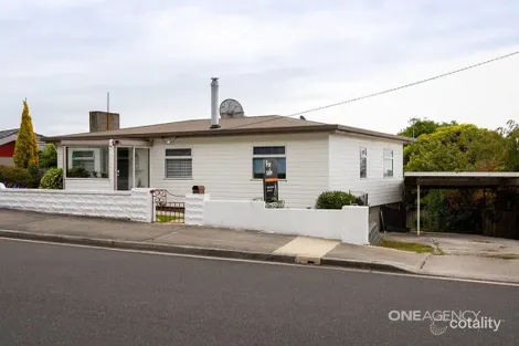 Property photo of 14 Saundridge Road Cooee TAS 7320