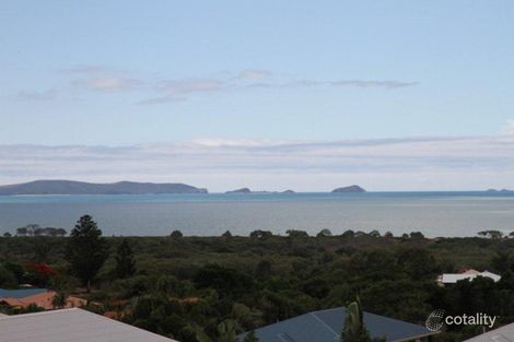 Property photo of 6 Pacific Vista Close Pacific Heights QLD 4703