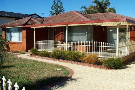 Property photo of 5 Yethonga Avenue Blue Bay NSW 2261
