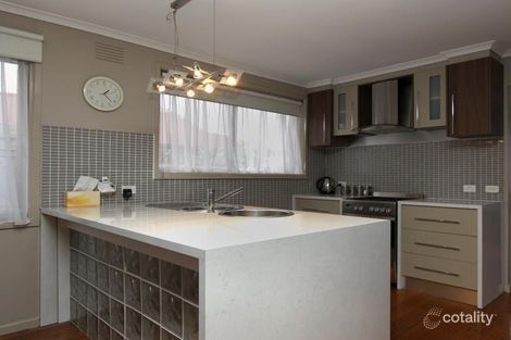 Property photo of 22 Mount Eagle Way Wyndham Vale VIC 3024