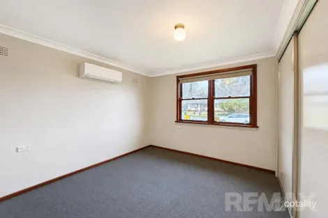 Property photo of 29 Jack Avenue Mount Austin NSW 2650