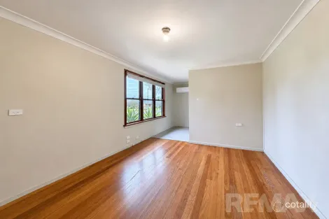 Property photo of 29 Jack Avenue Mount Austin NSW 2650
