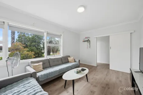Property photo of 50B Spring Road Thornlie WA 6108