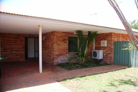 6a Garland Pl, Millars Well, WA 6714