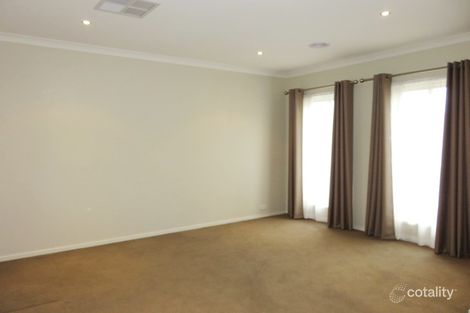 Property photo of 101 Allumba Way Wollert VIC 3750