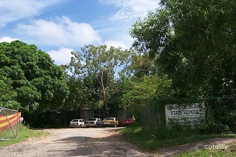 76-82 Sooning St, Nelly Bay, QLD 4819