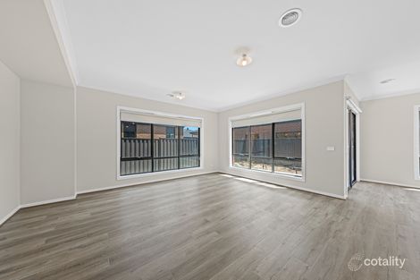 Property photo of 12 Gian Street Clyde VIC 3978