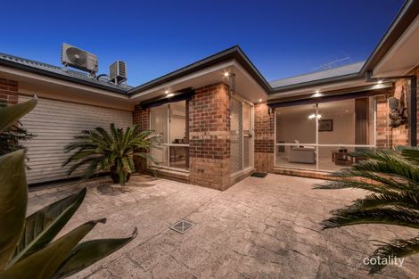 Property photo of 7 Stonehaven Avenue Cranbourne VIC 3977