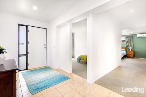 Property photo of 32 Yardley Street Sunbury VIC 3429