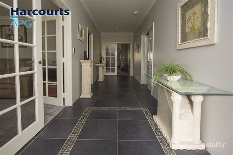 Property photo of 4 Sunstone Brace Australind WA 6233