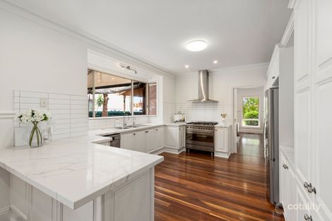 Property photo of 1 Nepean Court Taylors Lakes VIC 3038