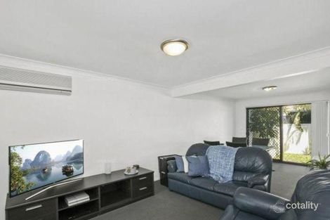 Property photo of 21/2-34 Karbunya Street Mermaid Waters QLD 4218