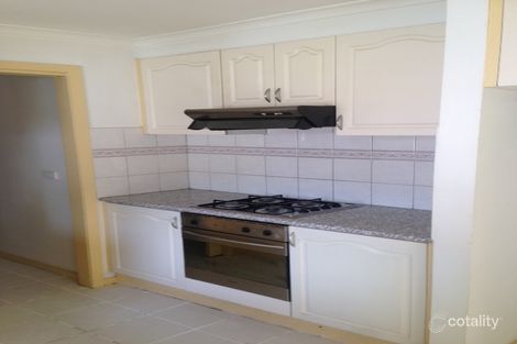 Property photo of 2/11 Tallong Court Hoppers Crossing VIC 3029
