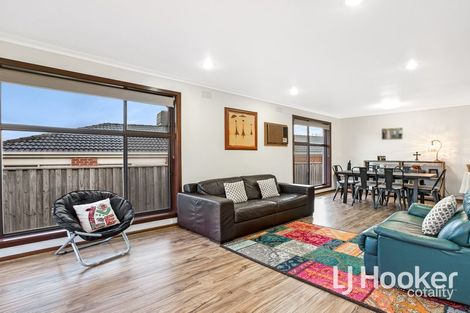 Property photo of 6 Ahern Road Pakenham VIC 3810