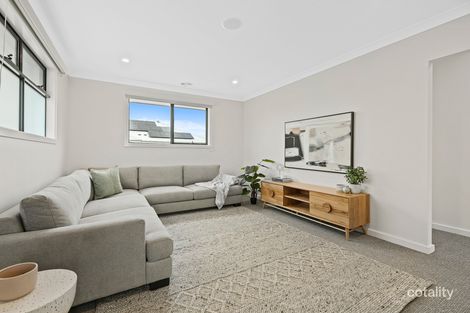 Property photo of 103 Ernstbrook Drive Clyde VIC 3978