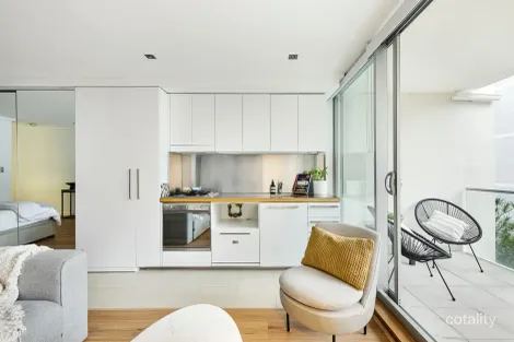 Property photo of 32/5-13 Larkin Street Camperdown NSW 2050
