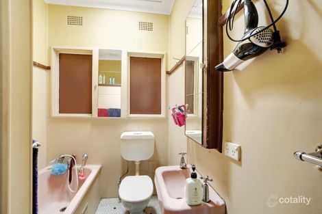 Property photo of 5 Fisher Place Campbelltown NSW 2560