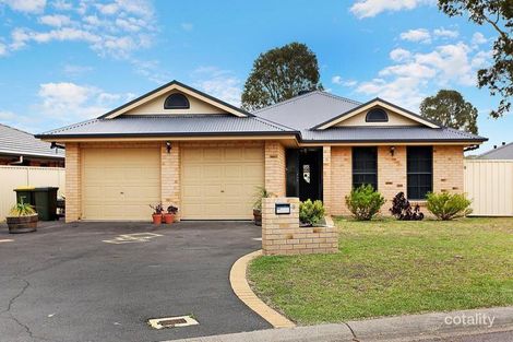 Property photo of 8 Drysdale Crescent Metford NSW 2323