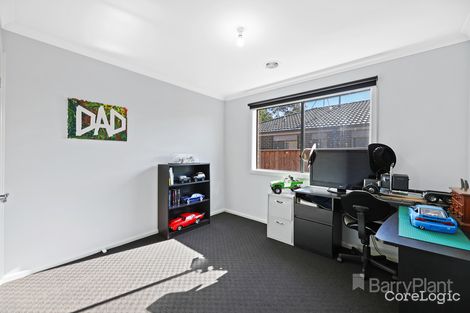 Property photo of 35 Pepper Crescent Drouin VIC 3818