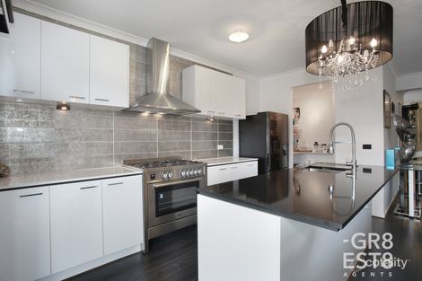 Property photo of 21 Artfield Street Cranbourne East VIC 3977