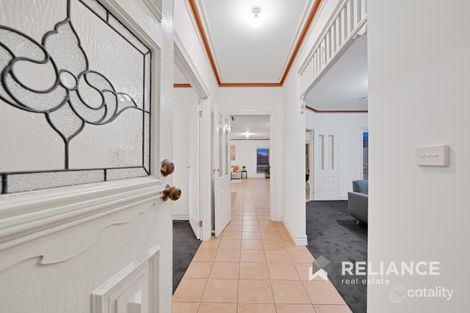 Property photo of 10 Knightsbridge Avenue Altona Meadows VIC 3028