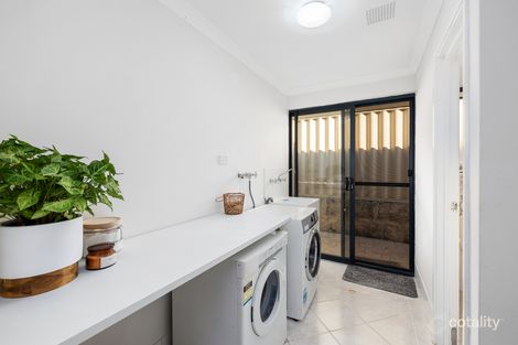 Property photo of 7 Sisley Approach Tapping WA 6065